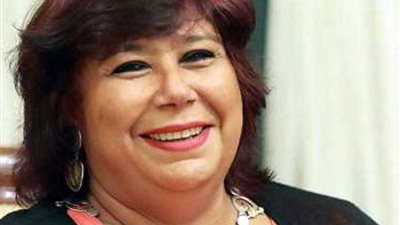 وزيرة الثقافة في جلسة بمنتدى شباب العالم: الفن لغة توحد الشعوب