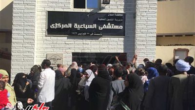 قافلة الأزهر الطبية إلى أسوان تفحص 