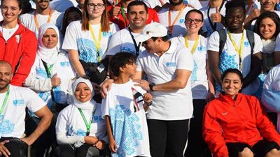 الرئيس يشارك في ماراثون السلام ويشكر الشباب 