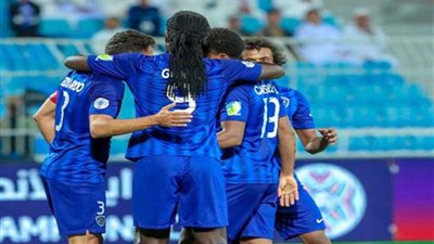 الهلال يسحق الاتفاق برباعية ويبتعد بصدارة الدوري السعودي