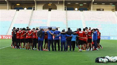 الأهلي يخوض مرانه الأول في تونس على الملعب الفرعي باستاد رادس