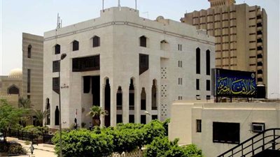 مرصد الإفتاء: أكثر من 200 مقبرة جماعية شاهدة على وحشية 