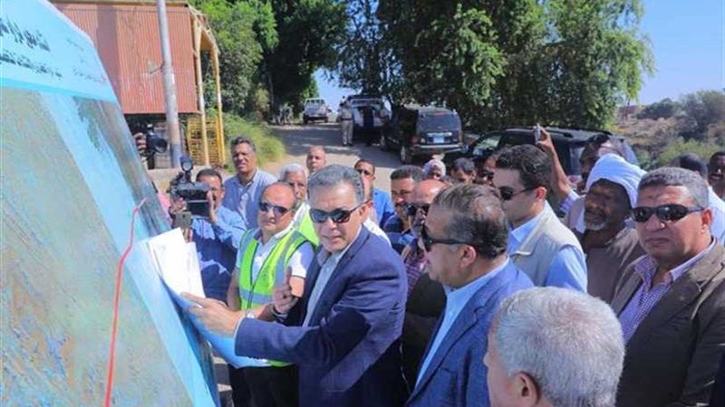 وزير النقل يتفقد