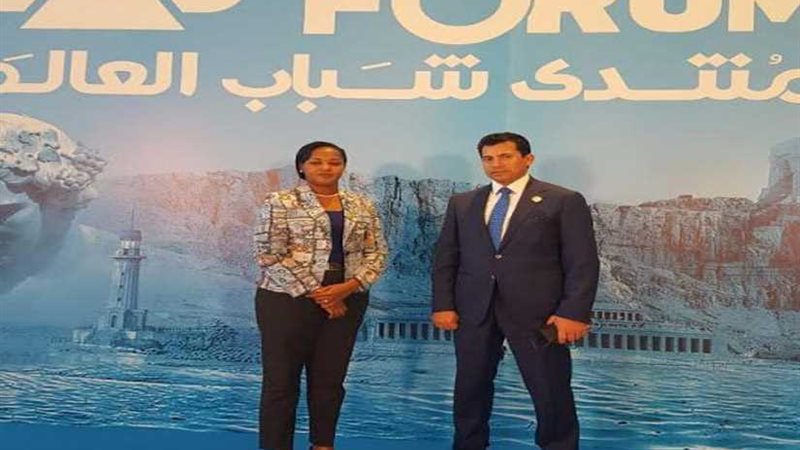 أشرف صبحي يؤكد لوزيرة