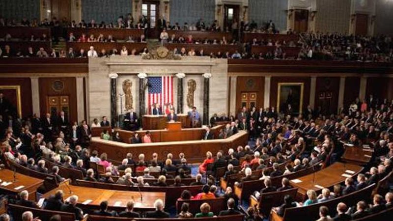 وول ستريت تتراجع