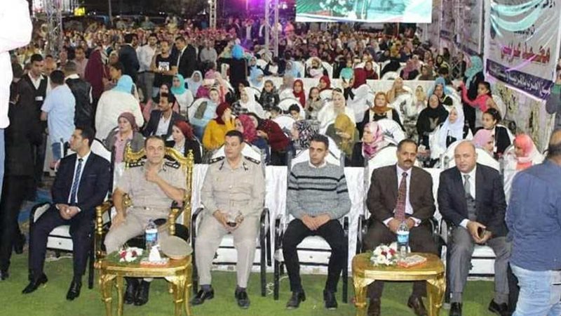 وسط حشد كبير عريبى