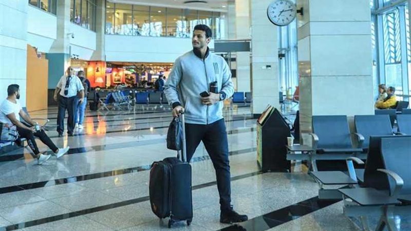 بعثة الأهلي تصل تونس