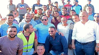 موجز الرابعة ..الرئيس السيسى يتفقد الأعمال الإنشائية لطريق النفق بشرم الشيخ ..ولجنة لتعديل قانون الجمعيات