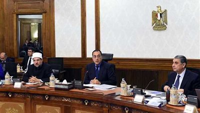 مجلس الوزراء يوافق على إصدار عملات تذكارية بمناسبة مئوية الزعيم جمال عبد الناصر