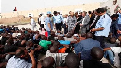 توطين 44 لاجئًا من ليبيا إلى إيطاليا