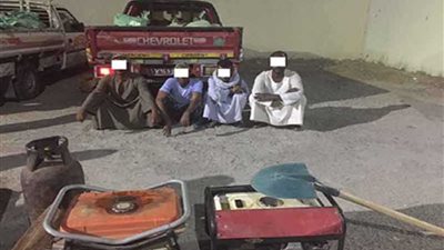ضبط 7 أشخاص لتنقيبهم عن الذهب بمرسى علم
