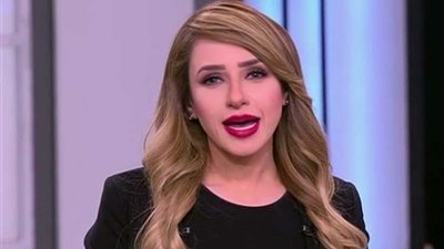 مناقشة قانون حظر ارتداء النقاب بالأماكن العامة 