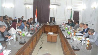 محافظ المنيا يوجه بضبط 