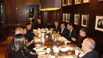 وزيرة السياحة تلتقي الرئيس التنفيذي لمجموعة توماس كوك العالمية