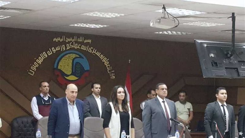 محافظ البحيرة يشهد