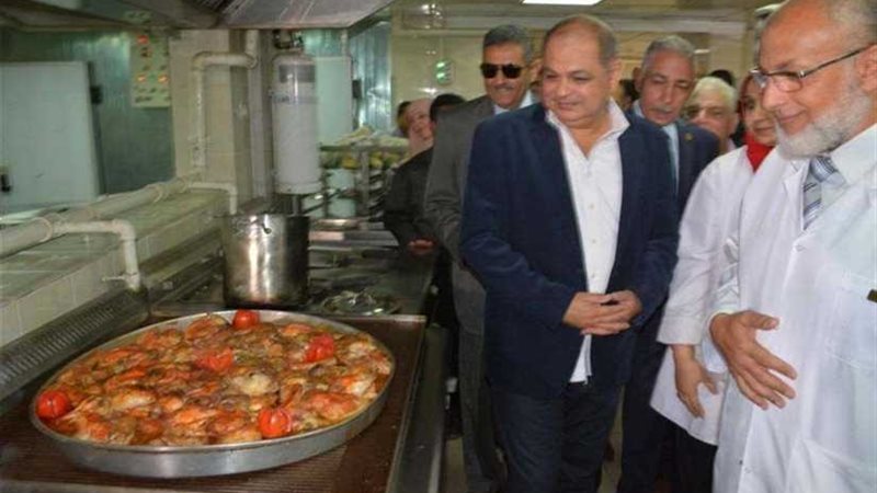 السعيد يتفقد مستشفى