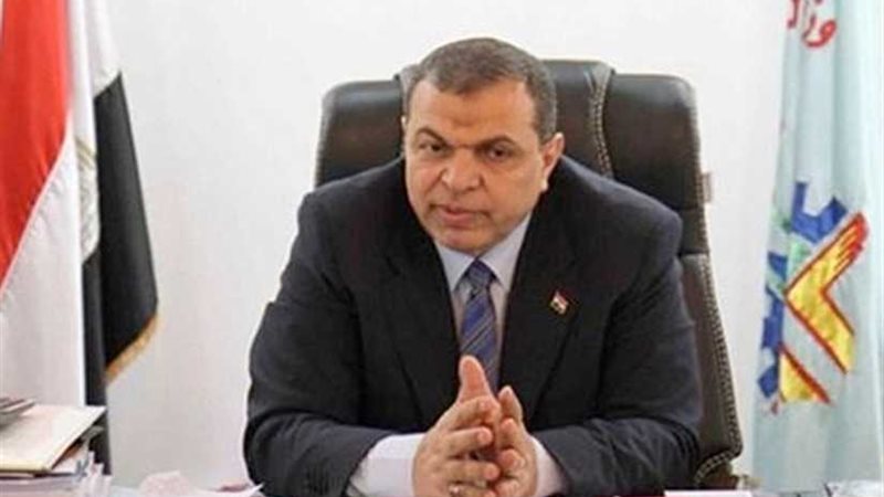 وزير القوى العاملة