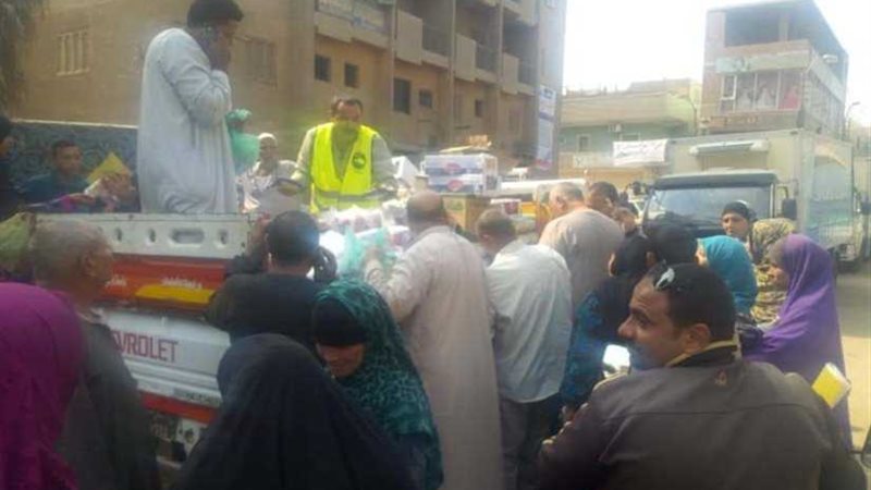 عربات الخضر والمواد