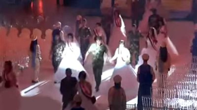 سوريا... زفاف جماعي لـ1100 شاب وشابة من أسر الشهداء والجرحى ..(فيديو)