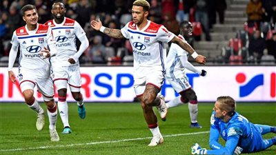 ليون يفوز على جانجون (4 ـ 2) في الدوري الفرنسي