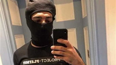 صلاح يسافر متخفيًا للانضمام لمعسكر الفراعنة في برج العرب