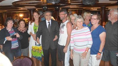 محافظ المنيا يتابع أعمال إعادة تسيير إحدى البواخر السياحية