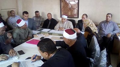 شيخ منطقة الغربية الأزهرية يجتمع بالإدارات التعليمية