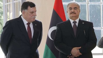 حفتر والسراج يلتقيان في باليرمو
