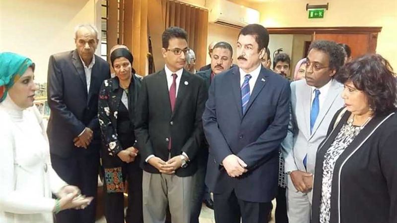 محافظ القليوبية ووزيرة