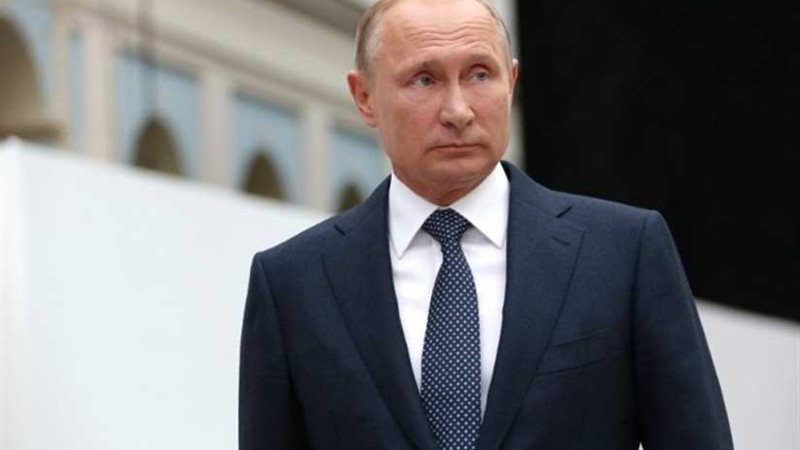 بوتين يصل باريس للمشاركة