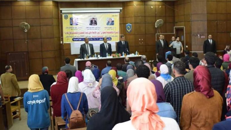 رئيس جامعة دمنهور