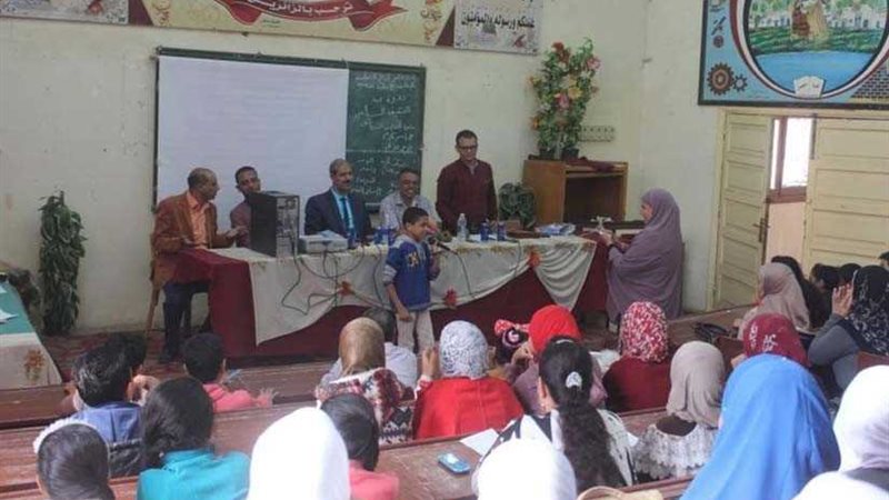 ندوات لطلاب مدارس