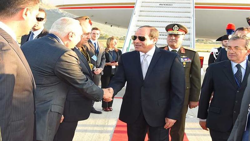 الرئيس السيسي يصل