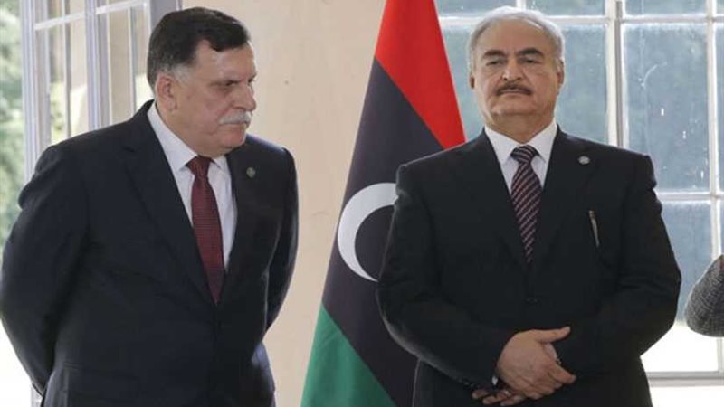 حفتر والسراج يلتقيان