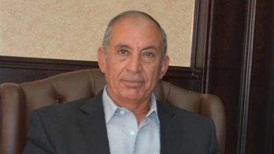 محافظ البحر الأحمر يوجه باتخاذ كافة التدابير للتعامل مع أمطار الغد