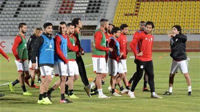 منتخب مصر يخوض تدريباته كامل العدد.. وإصابة الونش