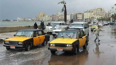 استمرار سقوط الأمطار الغزيرة على الإسكندرية لليوم الثاني على التوالي