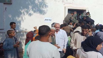 فحص 1800 حالة بالقافلة الطبية بقرية أولاد الشيخ بمغاغة