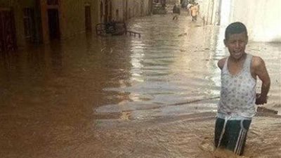 الأمطار الغزيرة تُغرق عزبة 