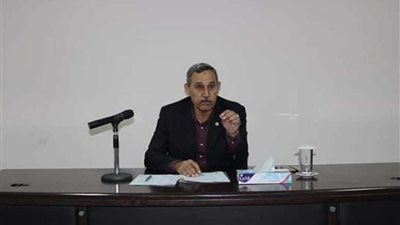 رئيس شركة مياة البحيرة الجديد يجتمع برؤساء القطاعات