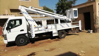 القليوبية تتسلم 3 سيارات برج كهرباء لدعم الانارة