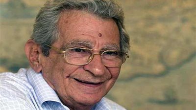 فرنسا تحتفل بذكرى مرور ١٠ سنوات على رحيل المخرج العالمي يوسف شاهين