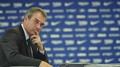 المدير الرياضى لبرشلونة يؤكد عدم وجود مشكلة مع اللاعب ديمبلى