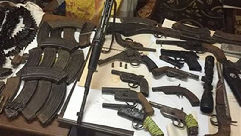 ضبط 512 قطعة سلاح