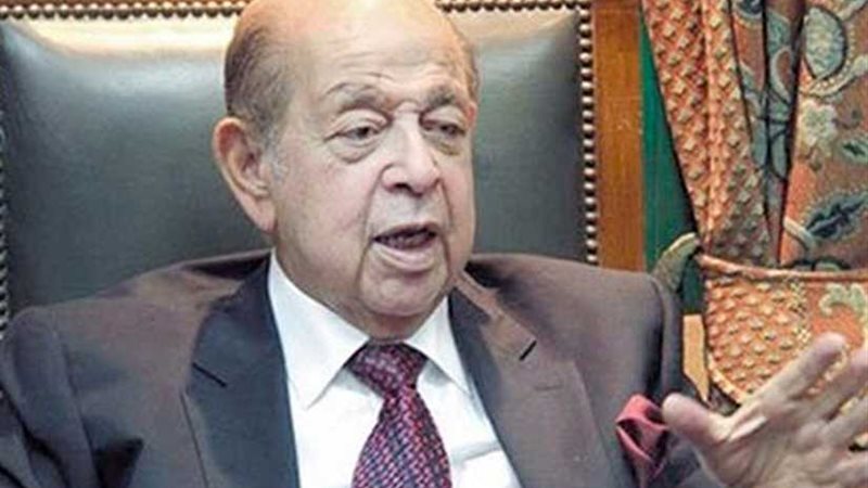 رجال الأعمال تطالب