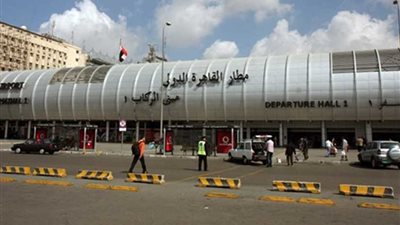 انتظام حركة التشغيل بمطار القاهرة الدولى بعد اصلاح عطل فنى حدث صباح اليوم