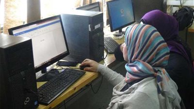 جامعة المنيا تدرب موظفيها على السكرتارية الإلكترونية