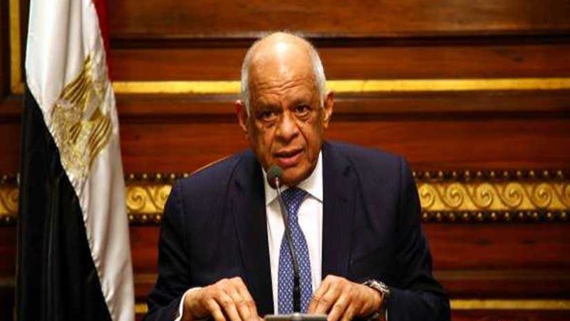 عبدالعال يهنىء الرئيس