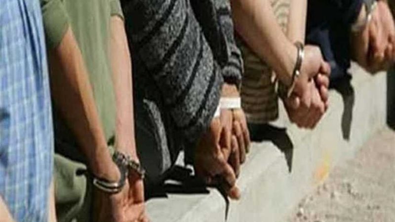 ضبط تشكيل عصابي بحوزتهم