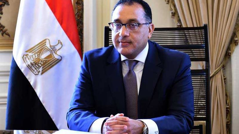 رئيس الوزراء يغادر